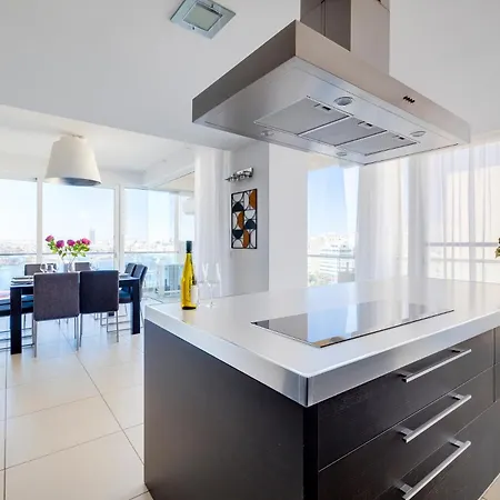 Valletta Skyline Serenity Luxury Harbour Views