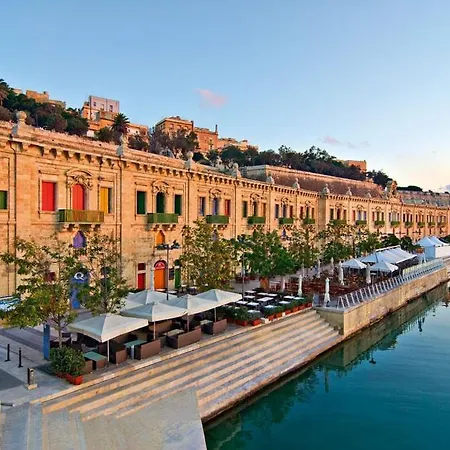 Valletta Skyline Serenity Luxury Harbour Views