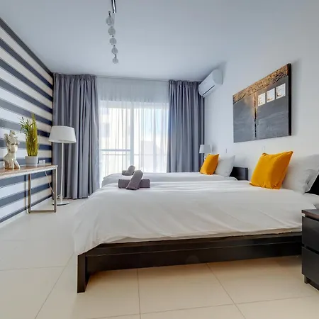 Valletta Skyline Serenity Luxury Harbour Views * Слима