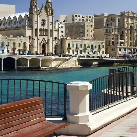 Valletta Skyline Serenity Luxury Harbour Views Апартаменты *