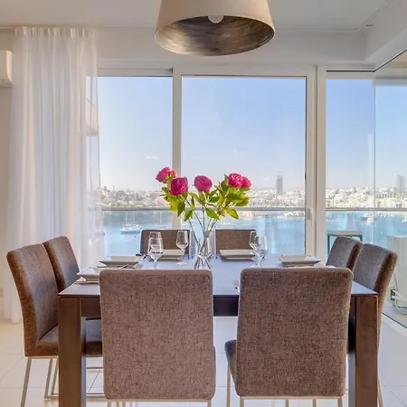 Valletta Skyline Serenity Luxury Harbour Views