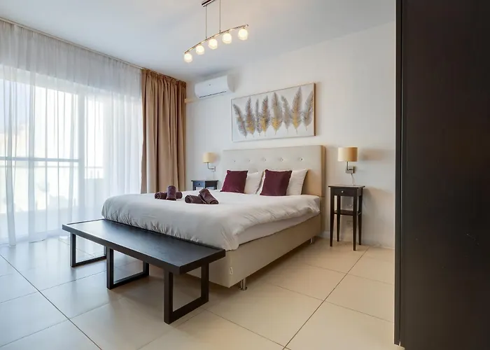 아파트 Valletta Skyline Serenity Luxury Harbour Views 슬리에마