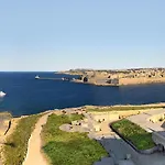 Valletta Skyline Serenity Luxury Harbour Views Appartamento *