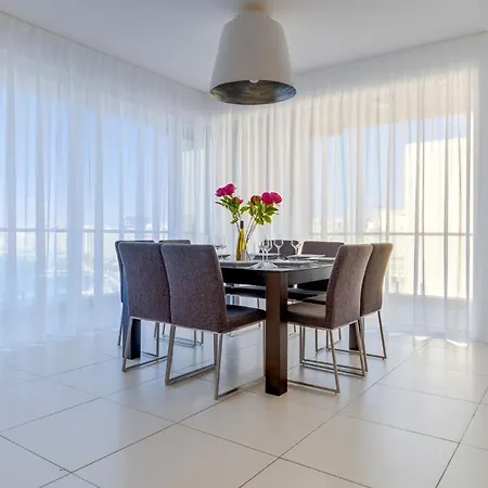 Valletta Skyline Serenity Luxury Harbour Views Appartamento *